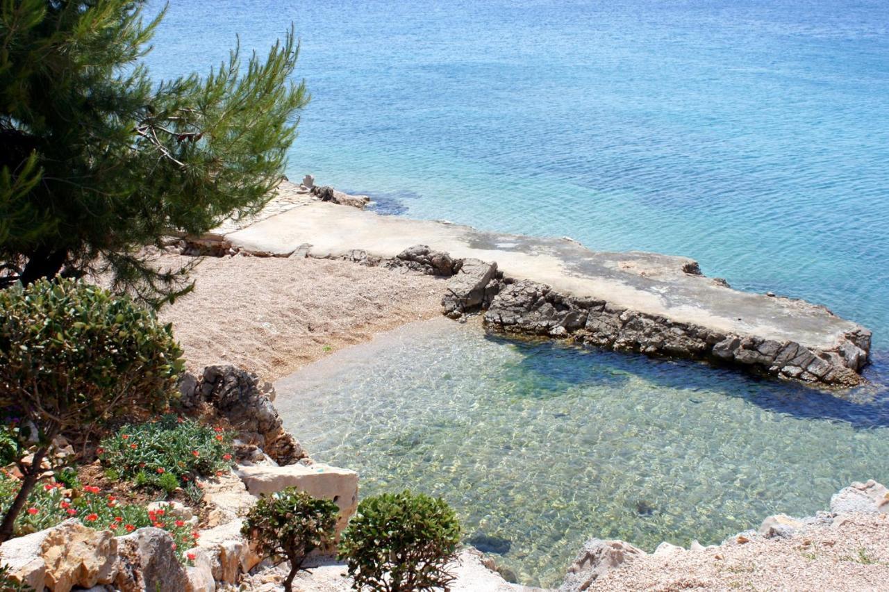 Apartments By The Sea Mandre, Pag - 6284 Kolan Zewnętrze zdjęcie