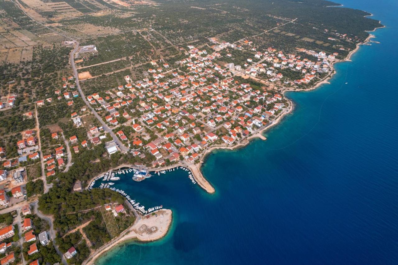 Apartments By The Sea Mandre, Pag - 6284 Kolan Zewnętrze zdjęcie