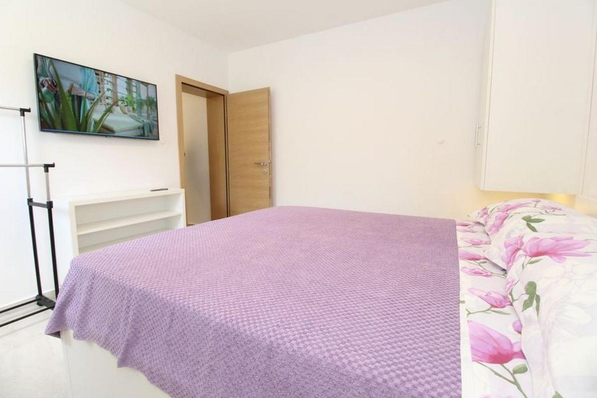 Apartments By The Sea Mandre, Pag - 6284 Kolan Pokój zdjęcie